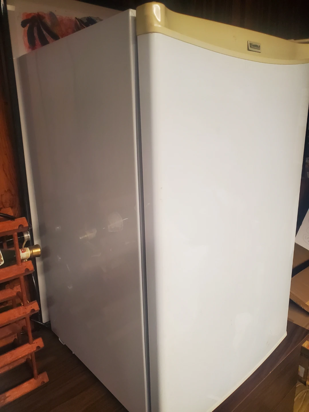 Kenmore Compact Refrigerator - White - photo 2