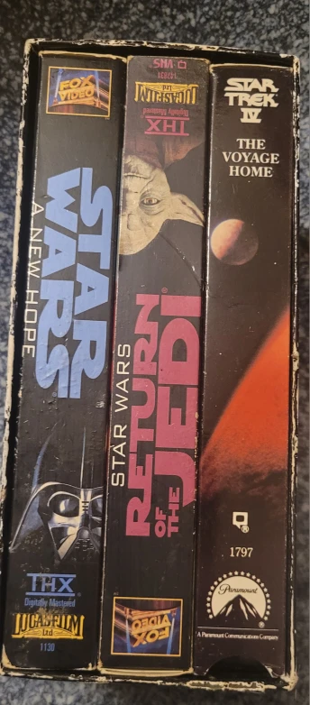 Star Wars Trilogy & Star Trek IV VHS Tapes - photo 2