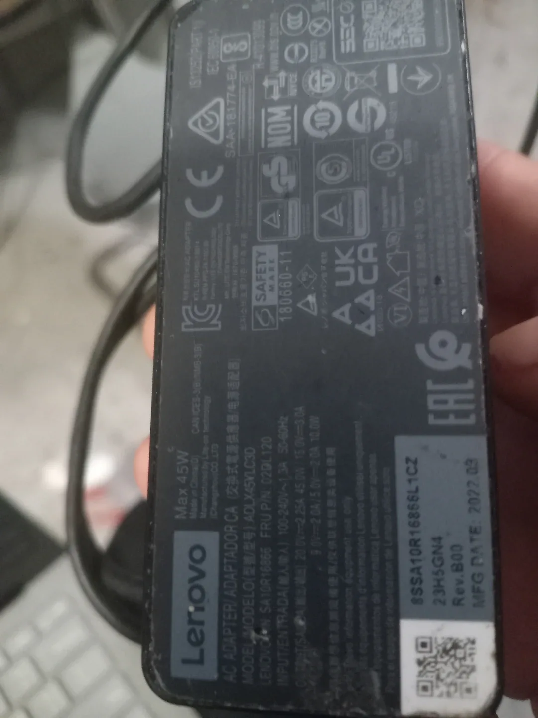 Microsoft Surface Laptop 1769 image indicator(6)