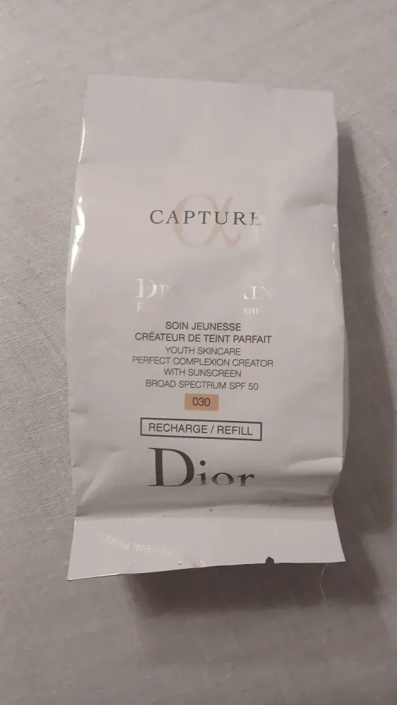 Dior Capture Totale Perfect Complexion Creator SPF50