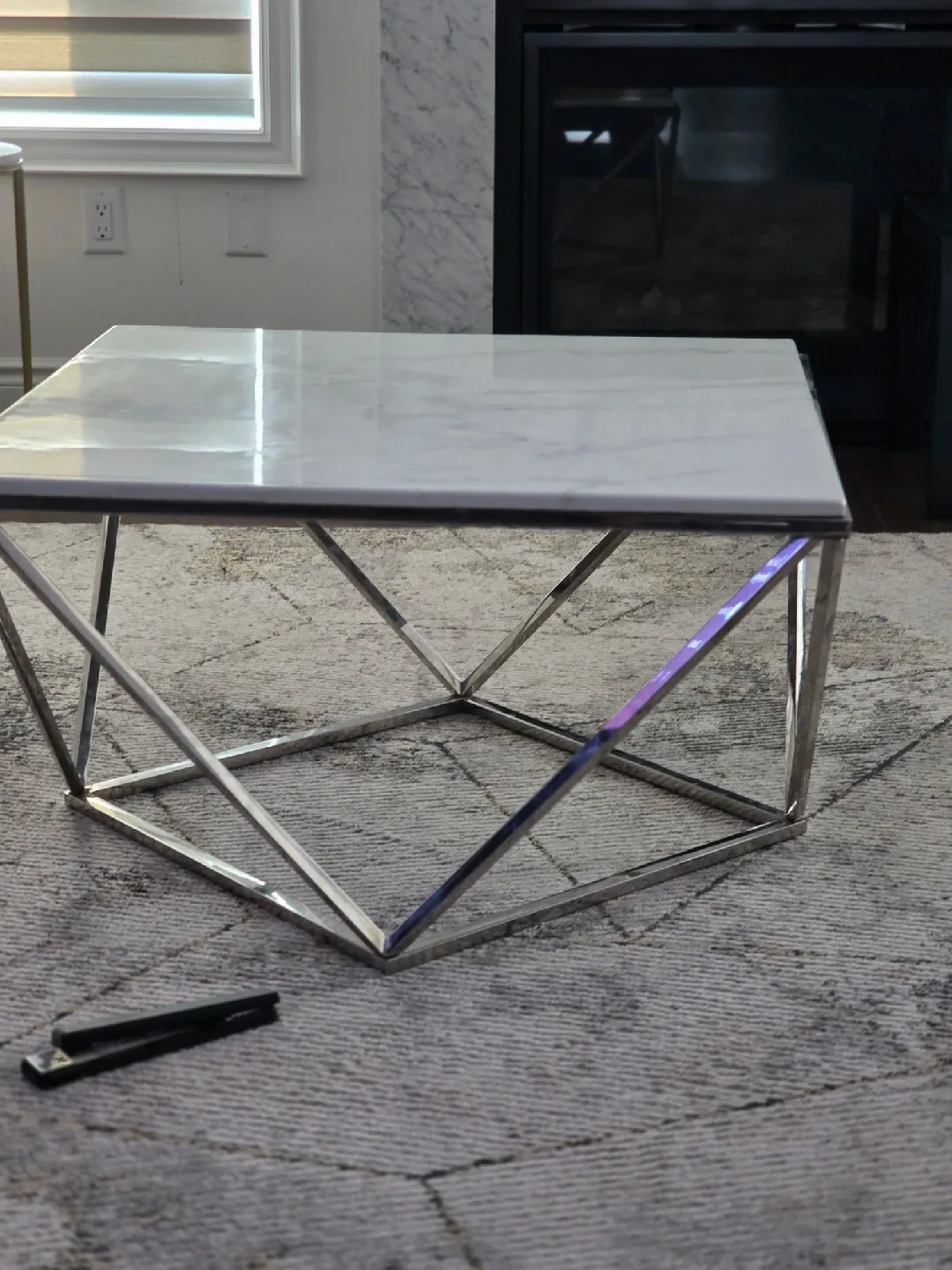 Modern Marble Top Coffee Table image indicator(2)