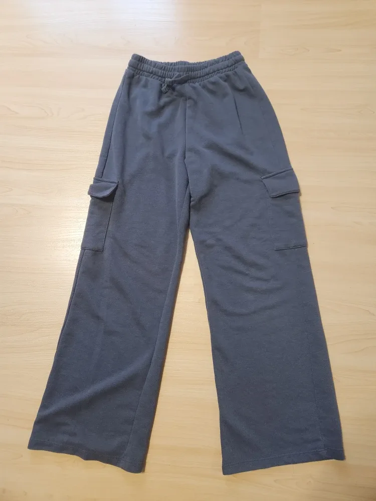 George Cargo Sweatpants - Size L (10-12)