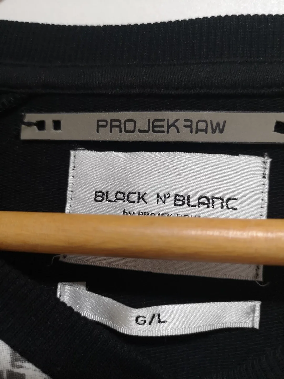 Projek Raw Black N' Blanc Sweatshirt - Size L image indicator(3)