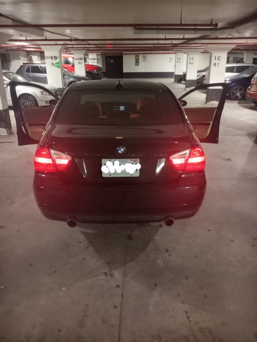 BMW Sedan 335 xdrive 240.000 + KM image indicator(2)