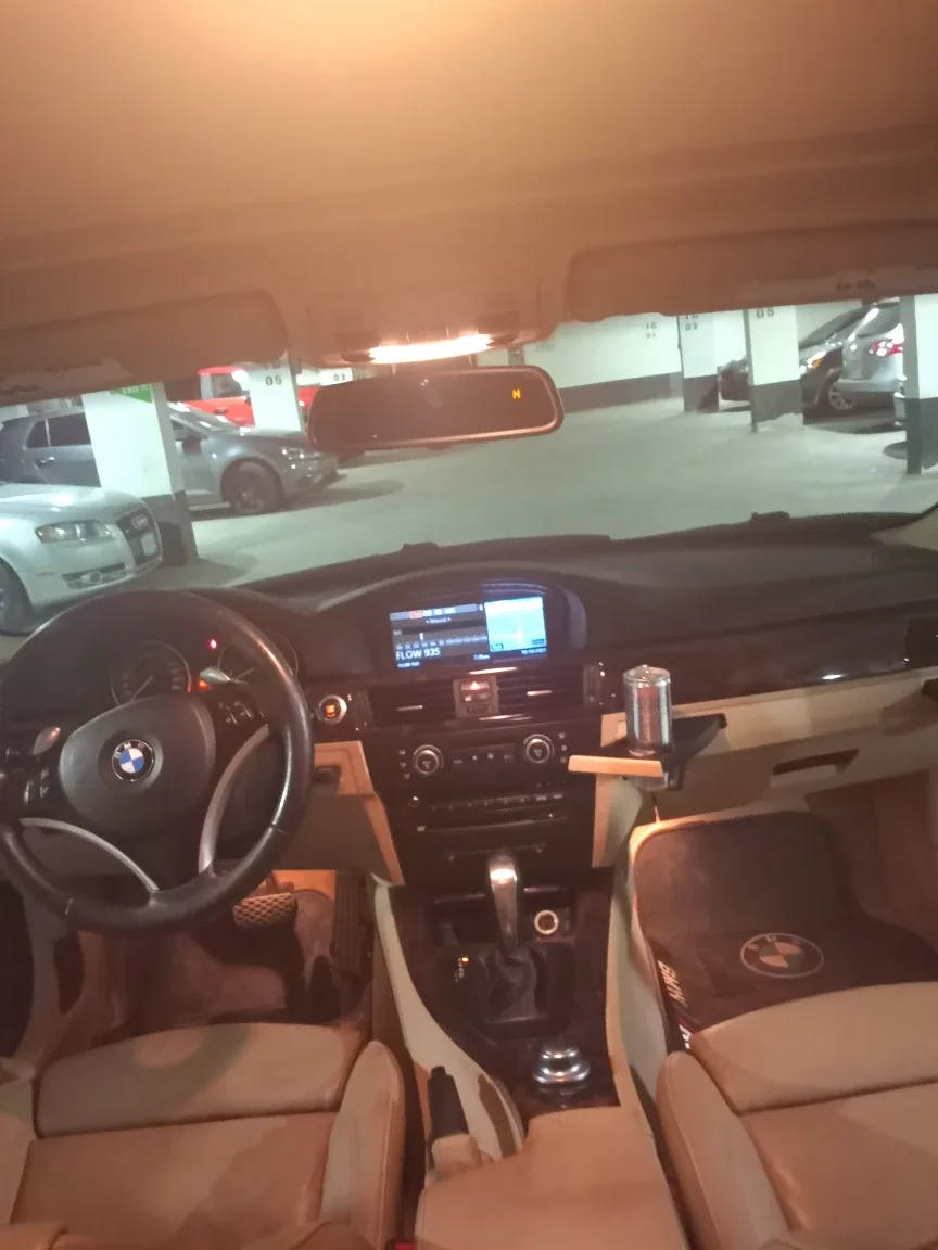 BMW Sedan 335 xdrive 240.000 + KM image indicator(8)