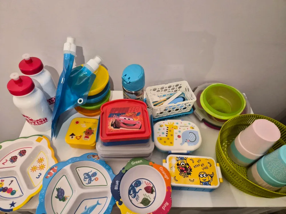 Kids' Plates, Bowls, Containers and water bottles Bundle
