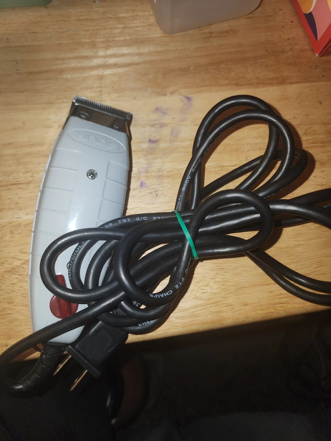Andis T-Outliner Trimmer