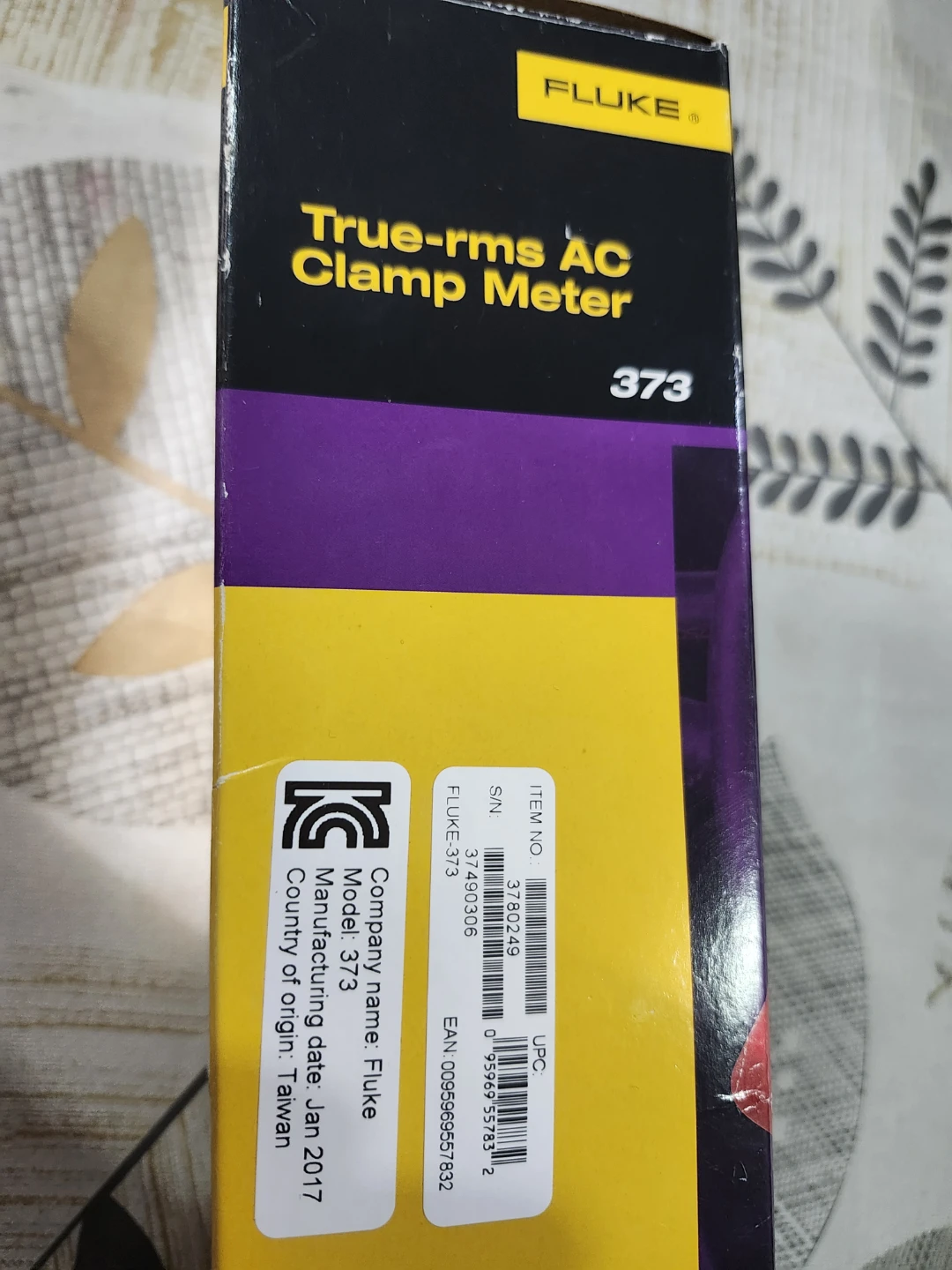 Fluke 373 True-rms AC Clamp Meter - photo 3