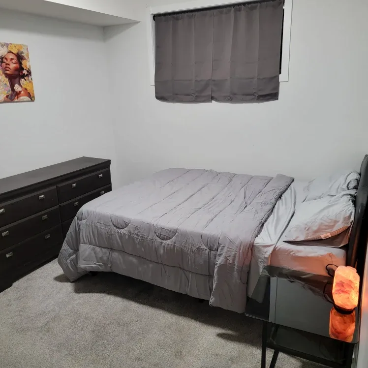 1 Bed 1 Bath - House image indicator(10)