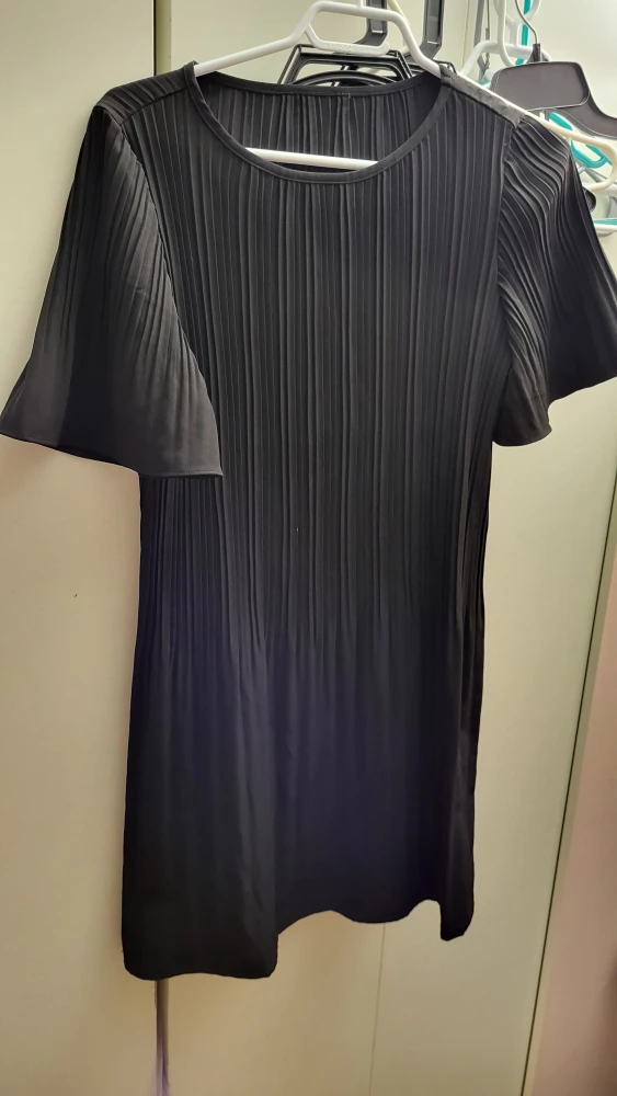 Assorted Women's Dresses - Various Styles & Sizes - photo 4