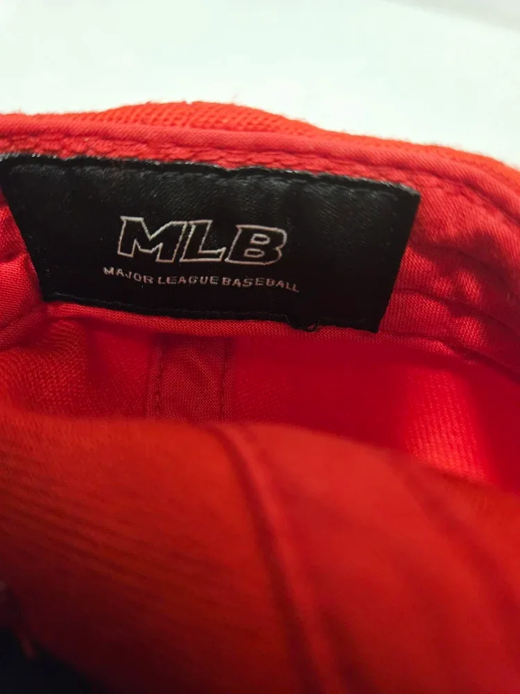 MLB New York Yankees Cap - Red image indicator(5)