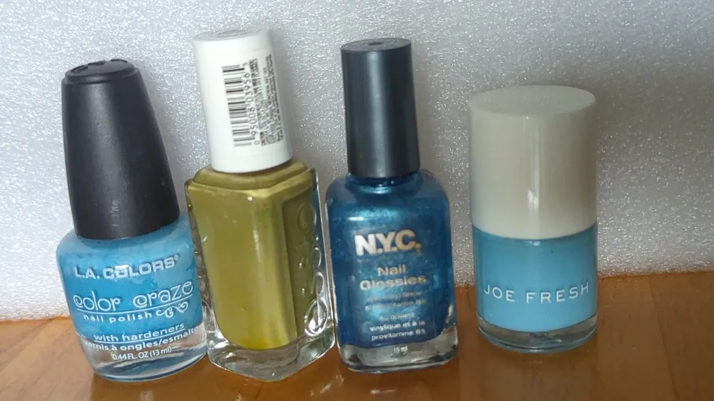 Assorted Nail Polish Lot image indicator(6)