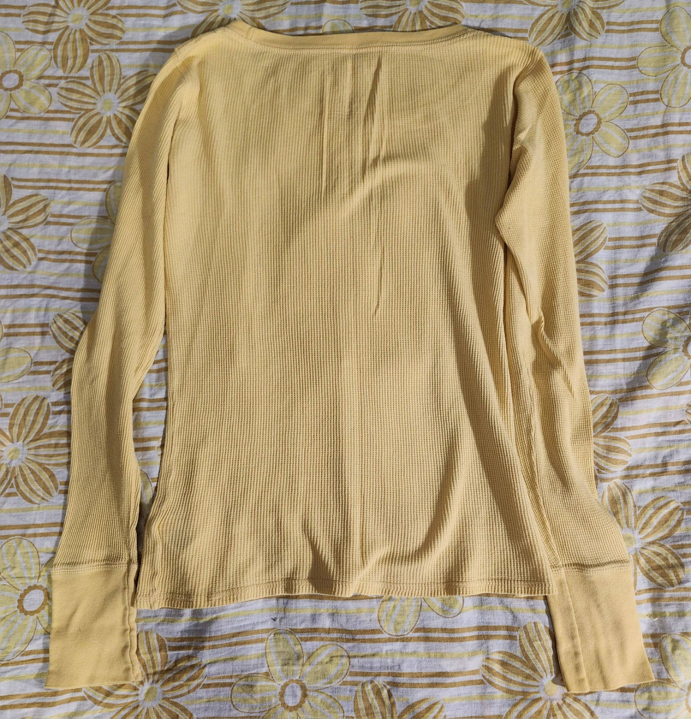 Yellow and blue Aeropostale long sleeve waffle knit shirt - photo 2