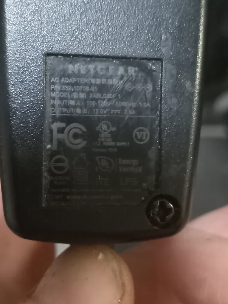 Lenovo & Netgear Charger image indicator(3)