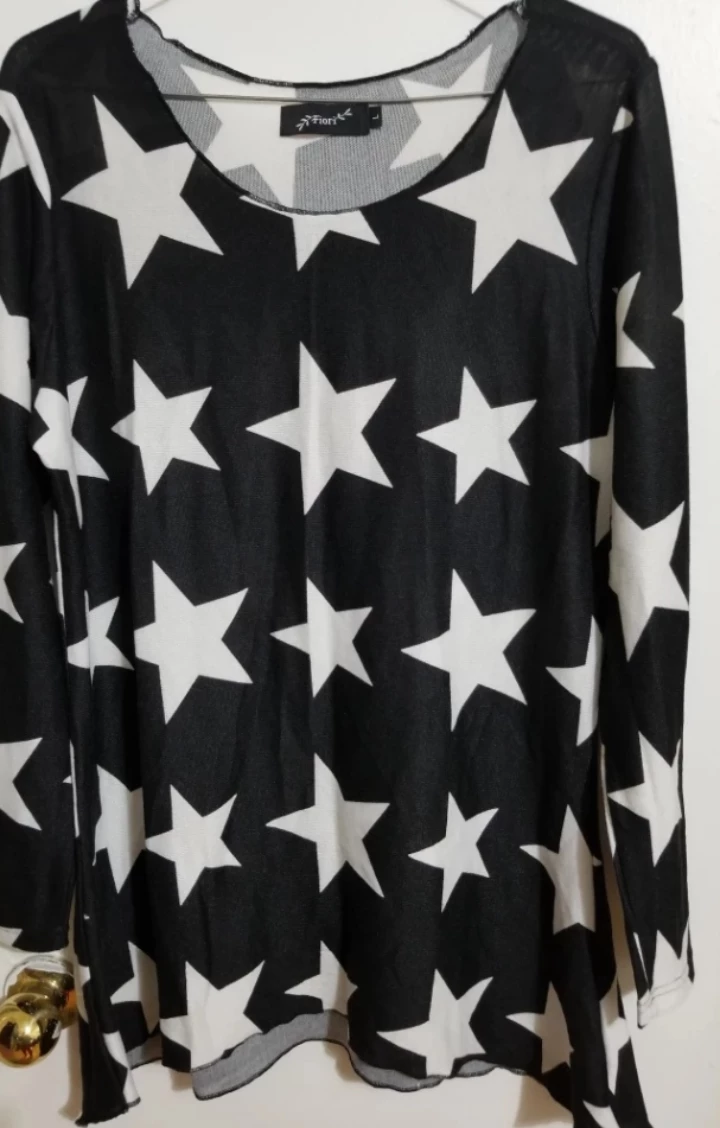 Fiori Star Print Top - Size L