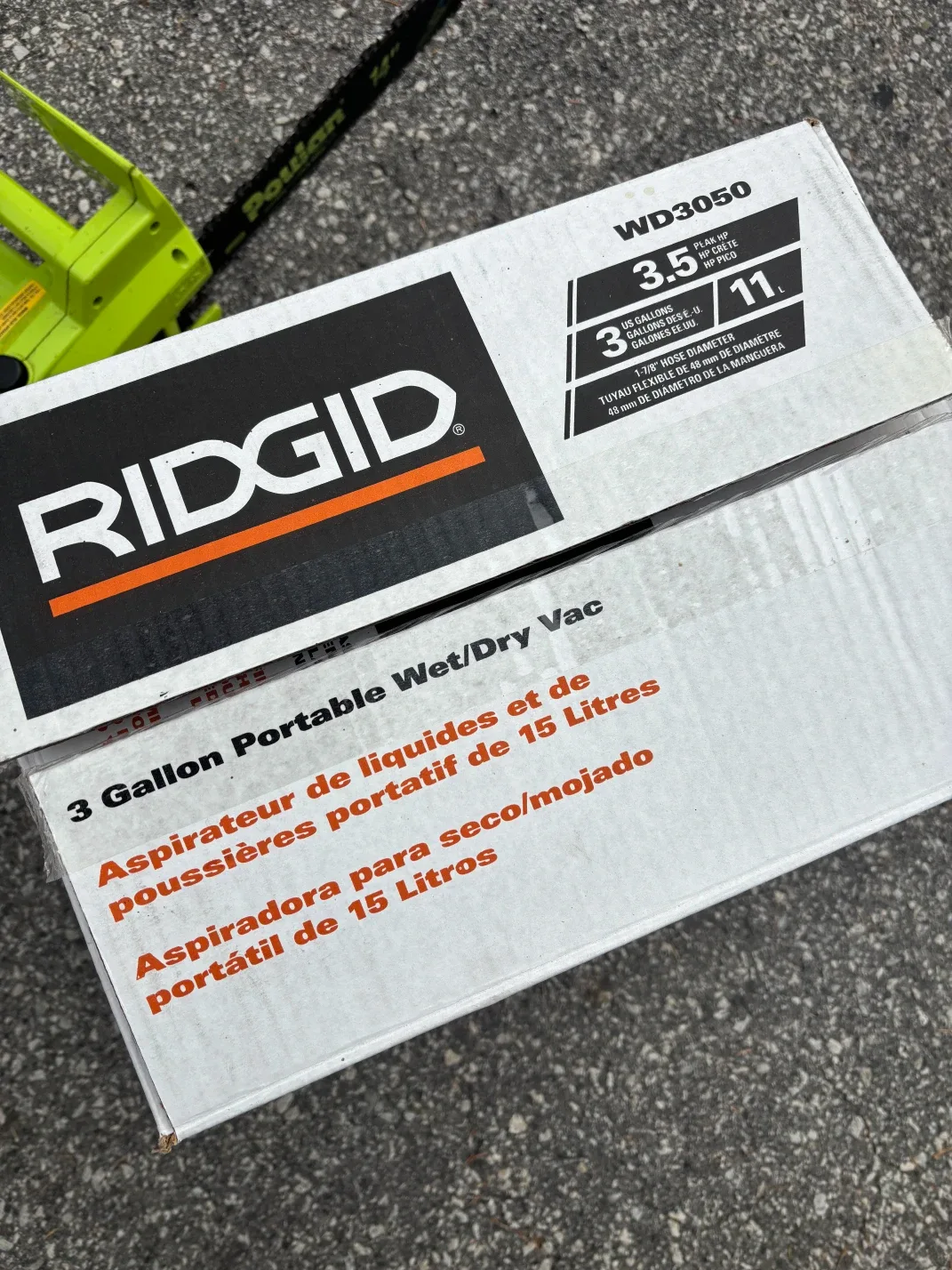 Ridgid 3 Gallon Portable Wet/Dry Vac - WD3050 image indicator(3)