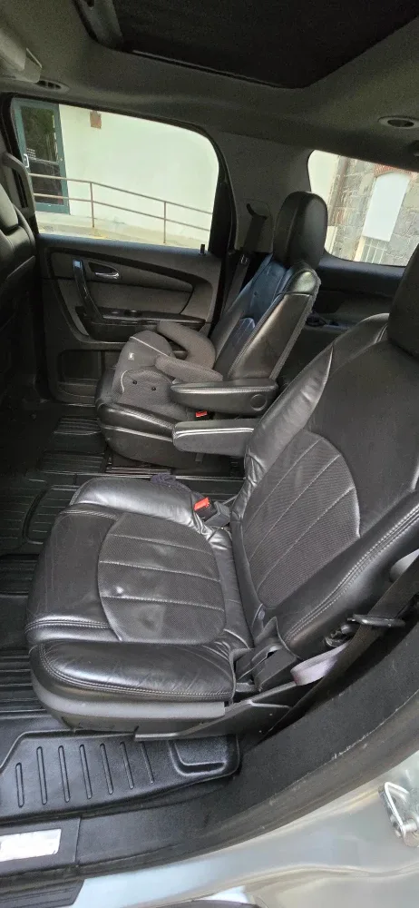 Gmc acadia denali sport utility image indicator(5)