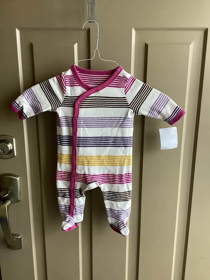 Girls sz 3-6 months onesies, $3 each