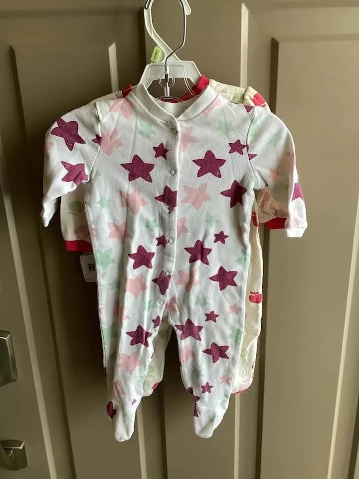 Girls sz 3-6 months onesies, $3 each image indicator(5)