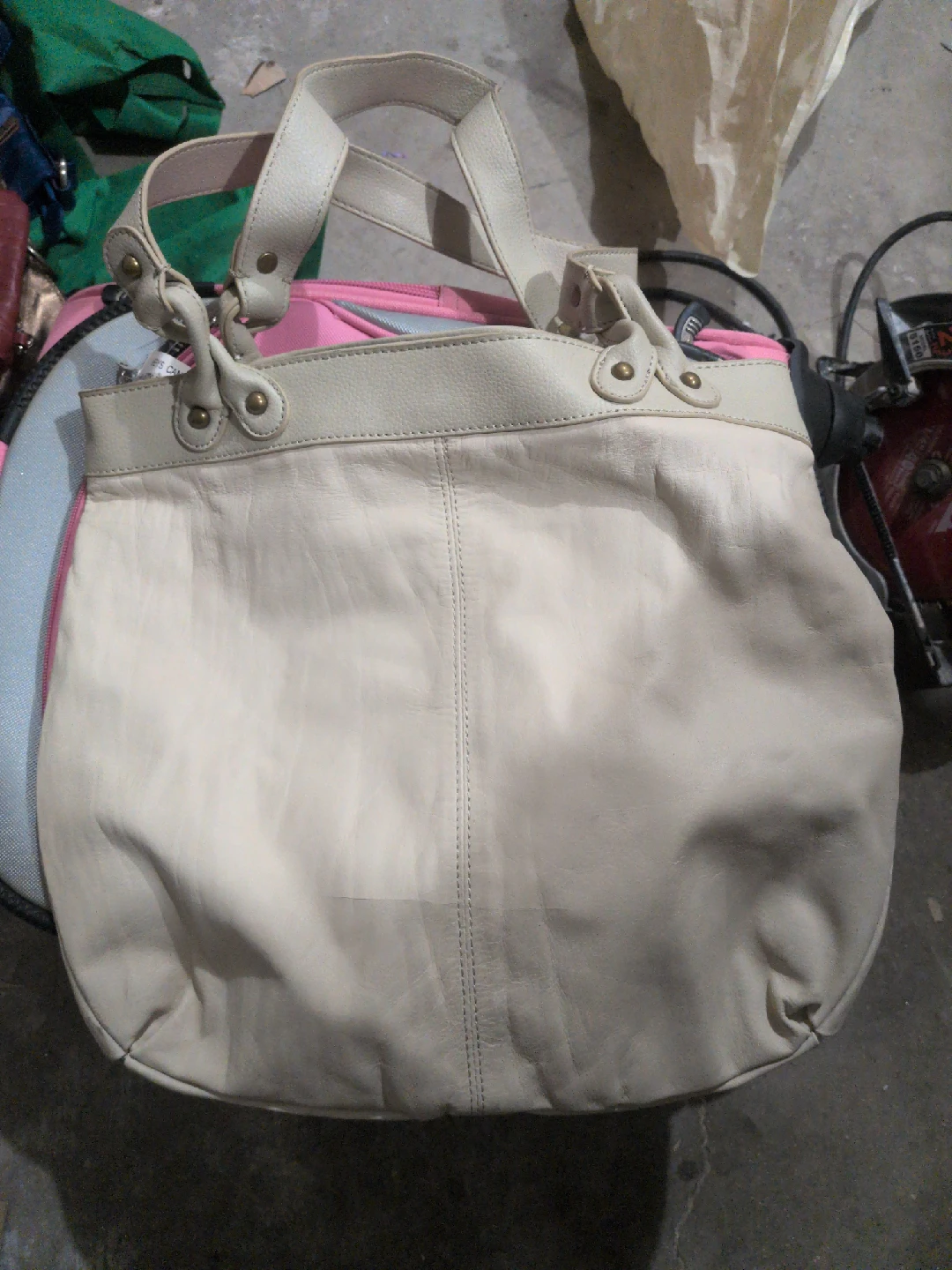 Simply Vera Vera Wang Cream Leather Purse - photo 3