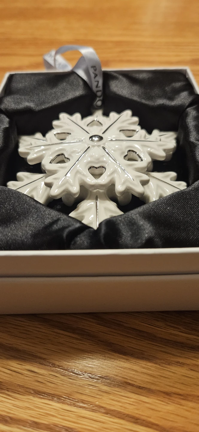 ❄️Pandora 2015 Limited Edition Snowflake Ornament Brand New 🎁🥕 - photo 4