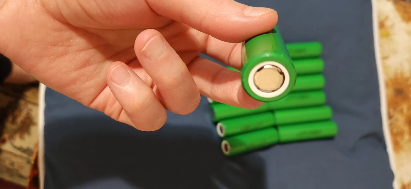 Brand new 10 LG 18650 Green Batteries - photo 3