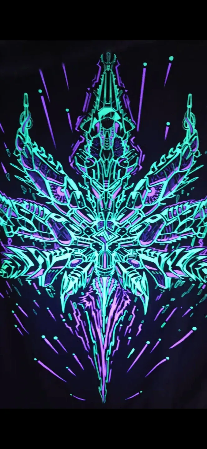 Uv activated tapestry wall hanging image indicator(2)