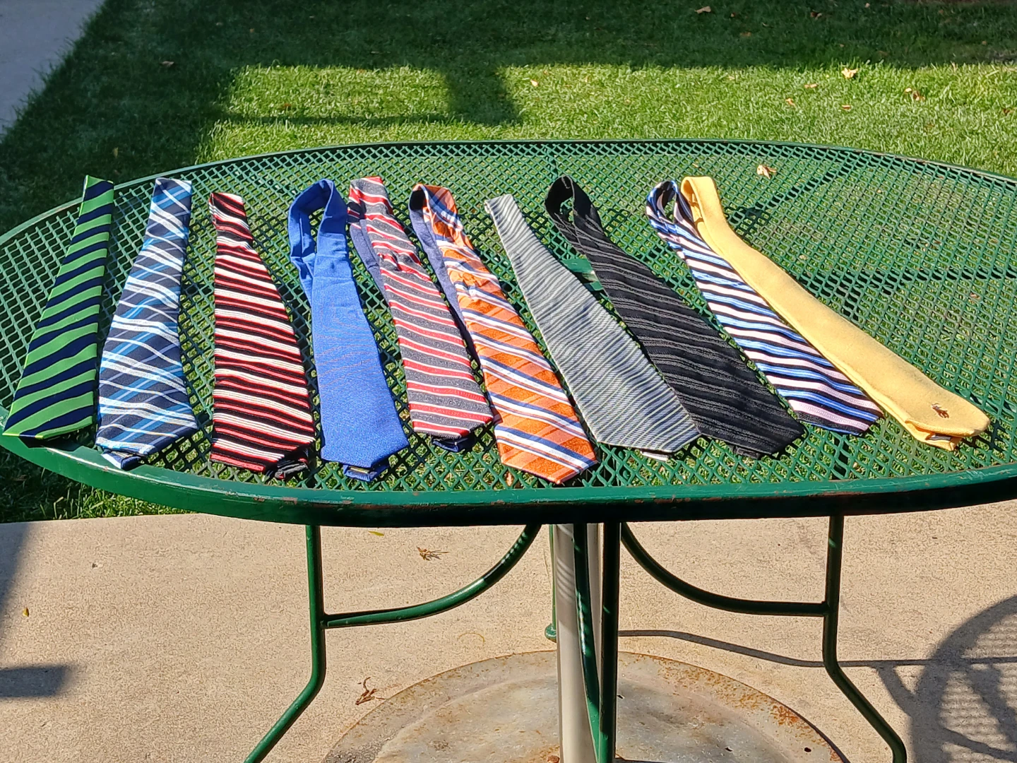 Assorted Men's Ties: Tommy Hilfiger, Polo, More! - photo 2