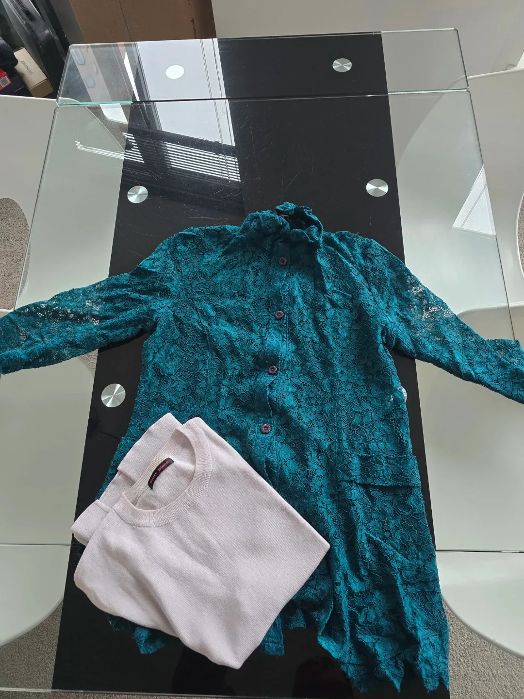 Assorted Women's Clothing image indicator(4)