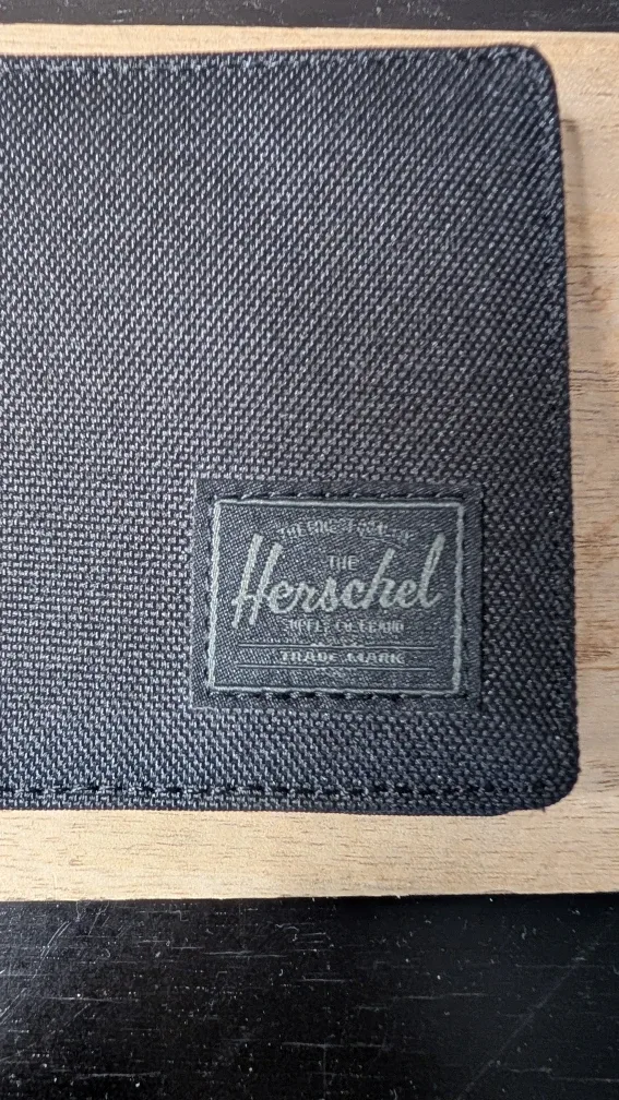 Herschel Roy Wallet - Black image indicator(2)