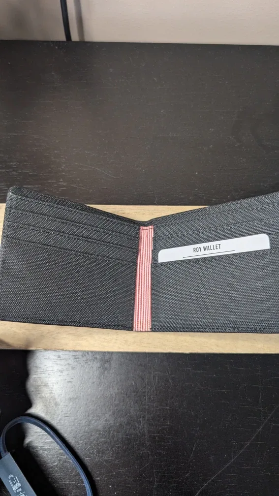 Herschel Roy Wallet - Black image indicator(3)