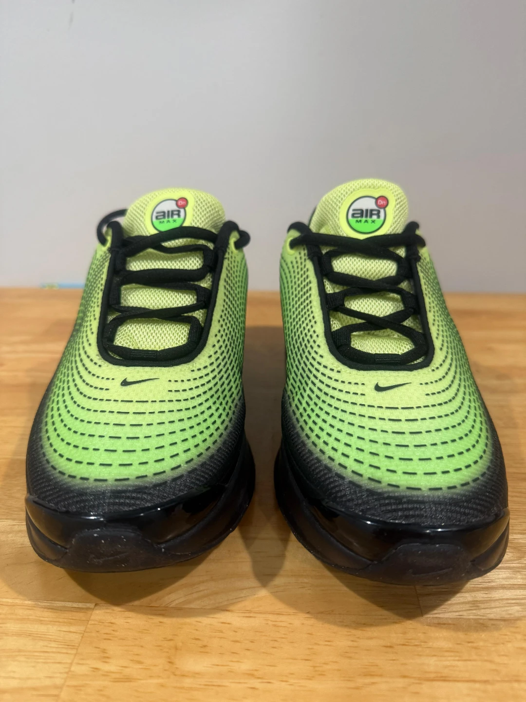 Nike Air Max TN AMD (GS) Neon Green, Size 6.5 - photo 5