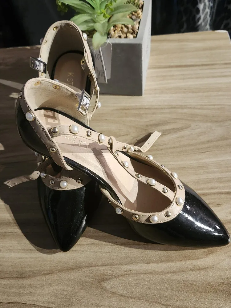 K Studio Black Heels - Size 36 image indicator(2)