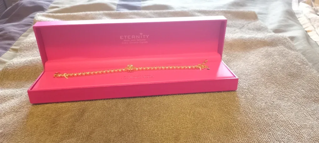 Eternity Cubic Zirconia Crystal Bracelet image indicator(2)