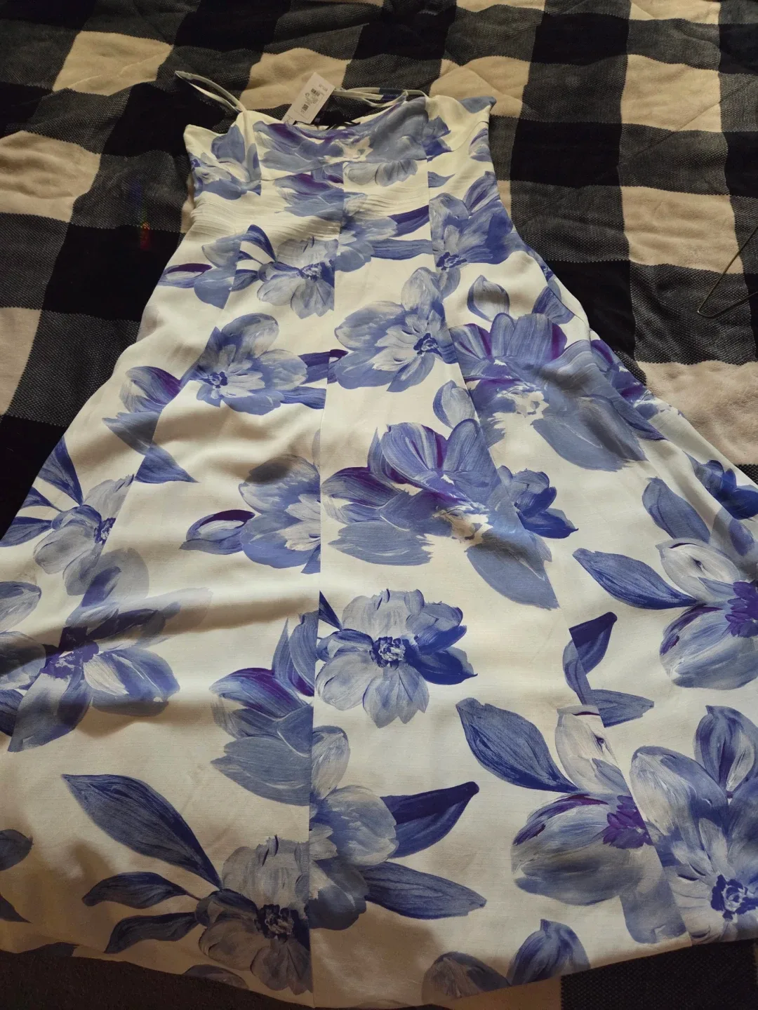 BCBGMAXAZRIA Floral Dress - Size large image indicator(2)