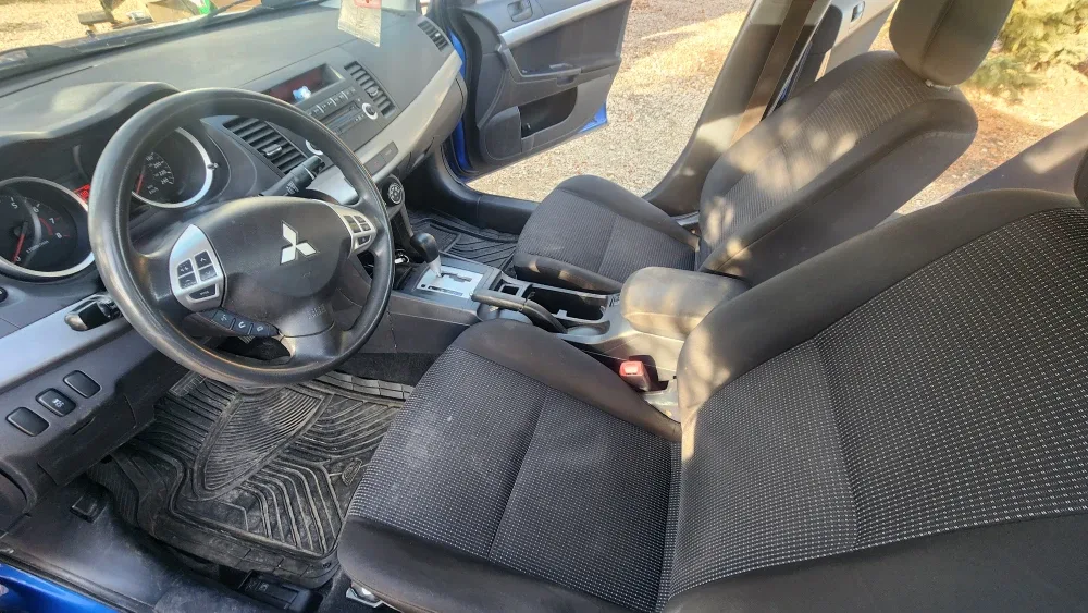 2011 Mitsubishi Lancer image indicator(9)