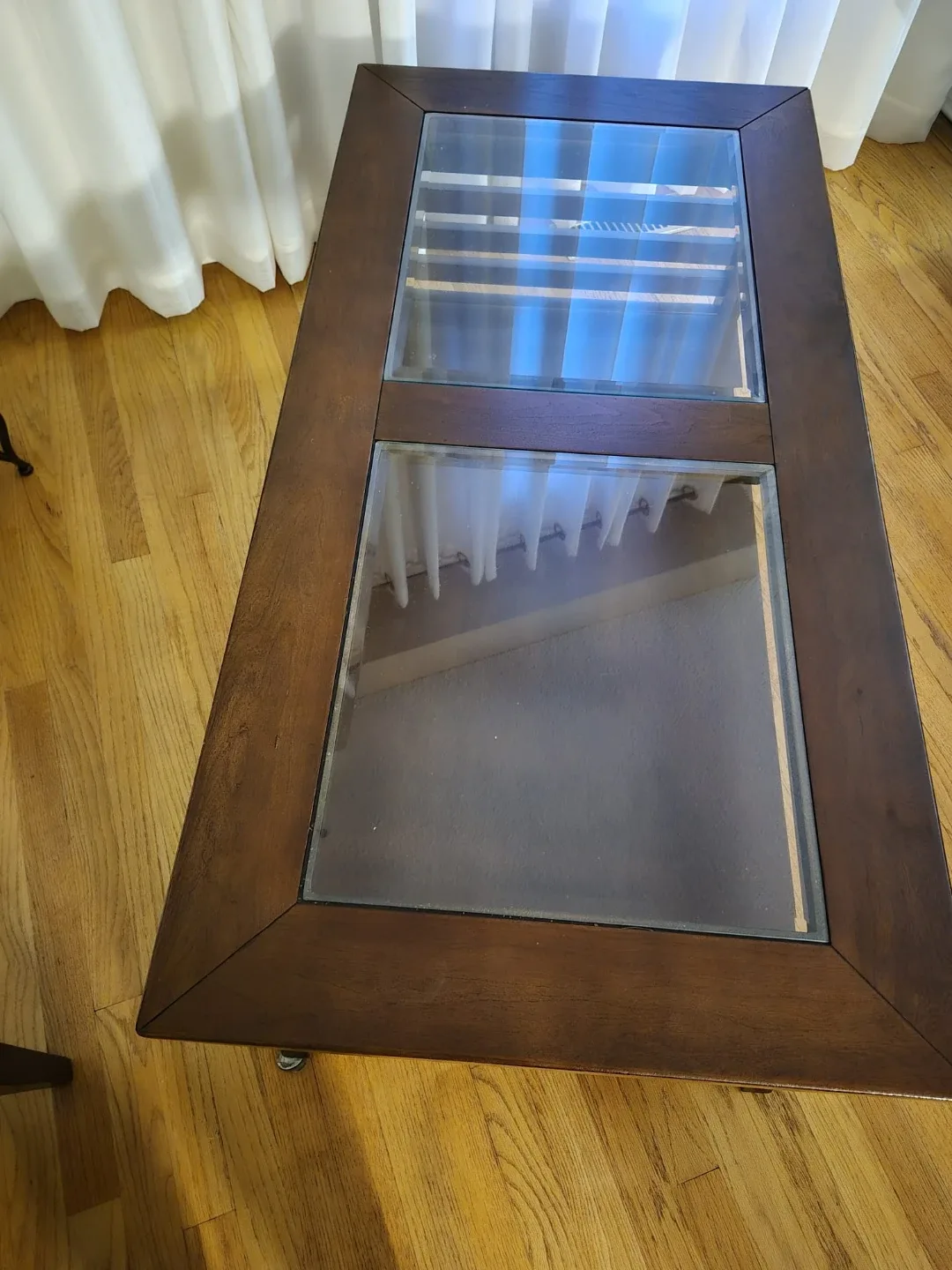 Brown Wood & Glass Coffee Table image indicator(4)