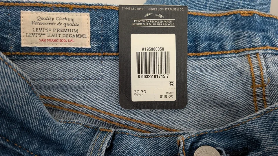 Brand new Levi's 501 90's Jeans, Size 30 image indicator(4)