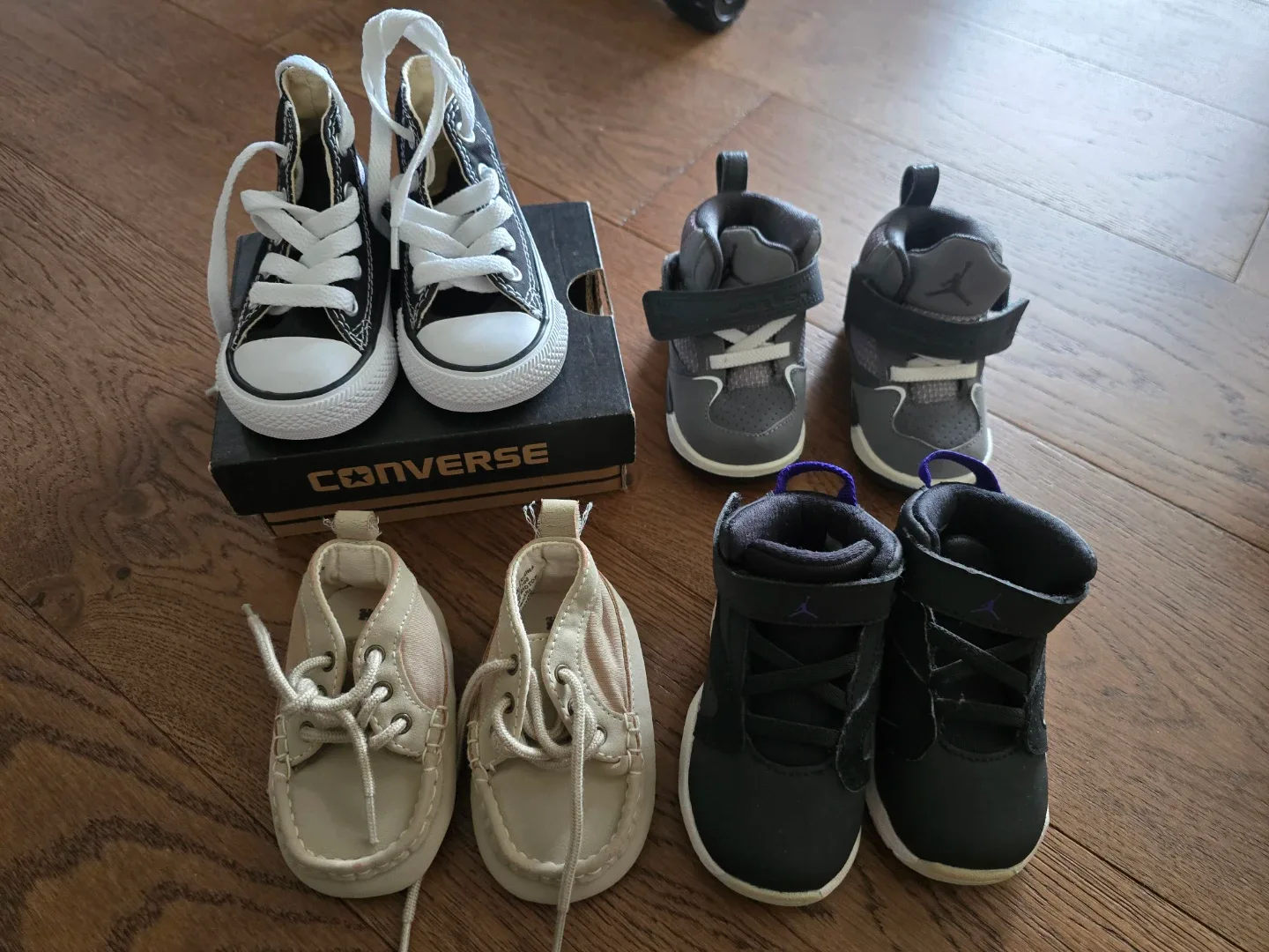 [BRAND NEW] Baby Shoes - Gap, Converse, Jordan thumbnail
