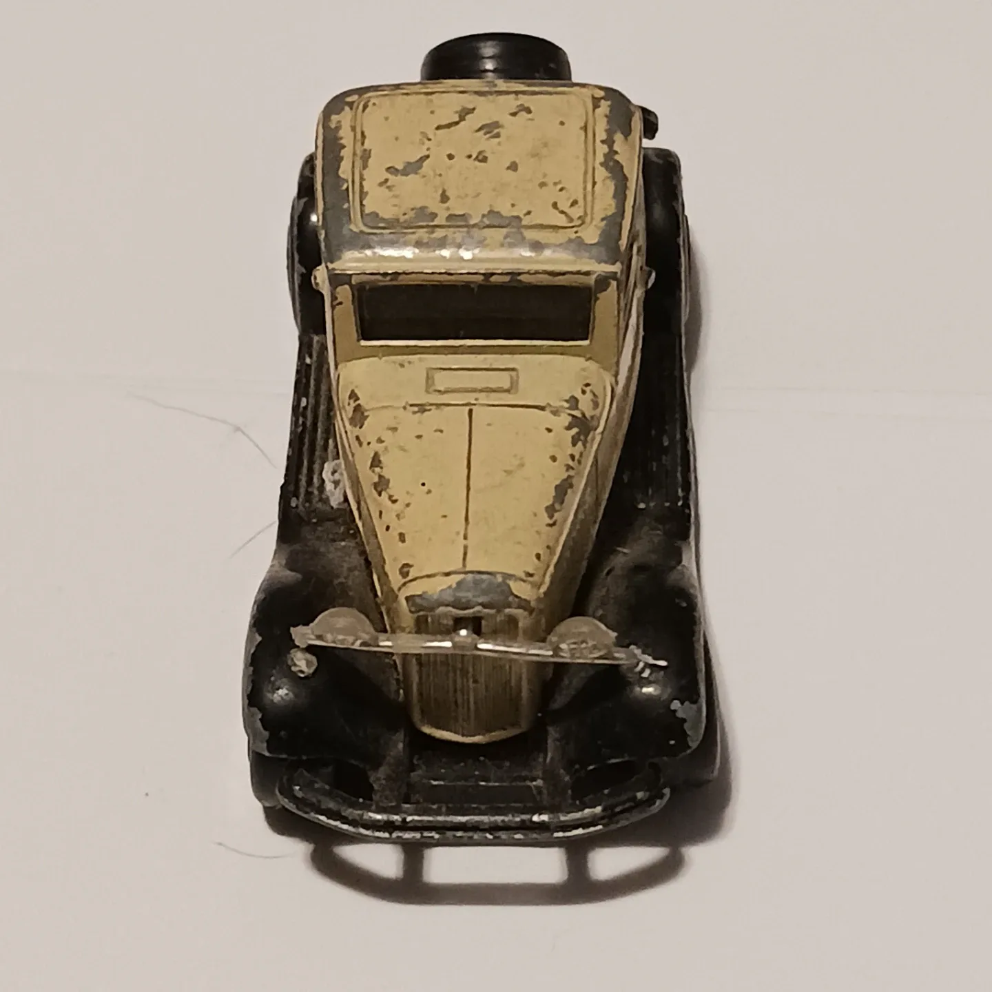 Vintage Lesney Matchbox Ford Coupe Toy Car image indicator(2)