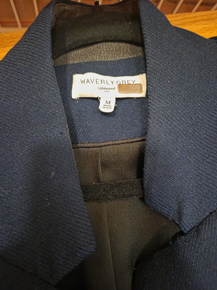 Waverly Grey Liberant Navy Blue Coat - Size M - photo 3