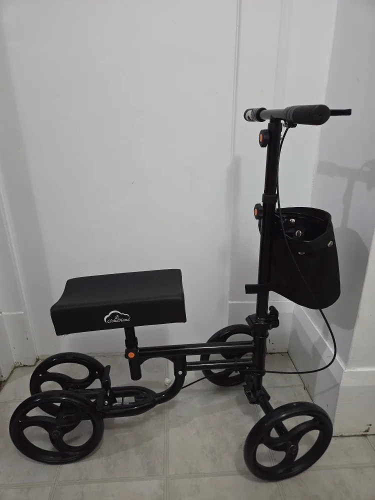 CloudHand Knee Walker/Scooter, Black