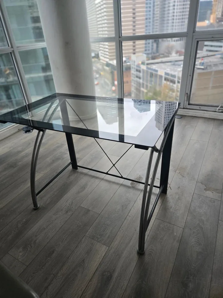 FREE  Glass Table image indicator(3)