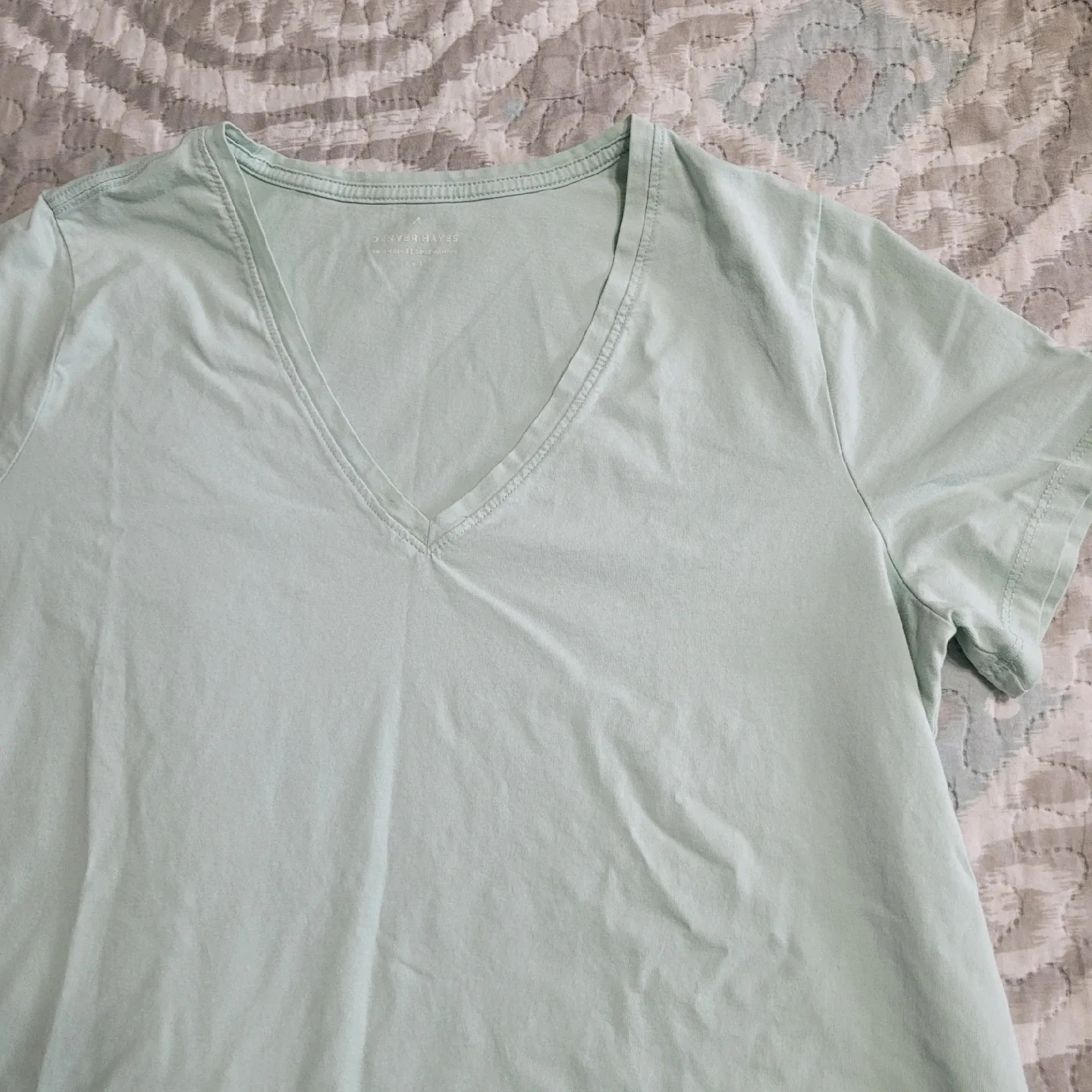 Ladies Size Large Top image indicator(2)