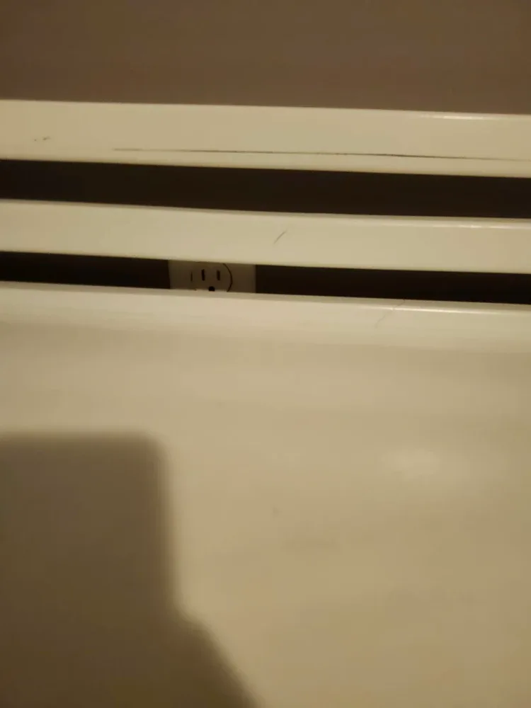 White Storage Bench with Lift Top image indicator(6)