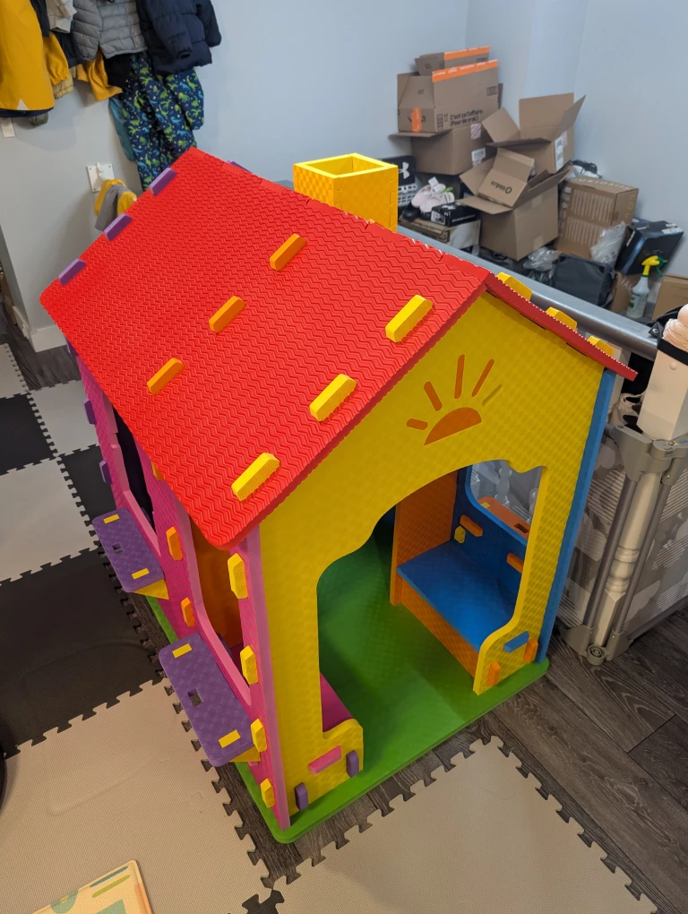 Colorful Kids' Playhouse - photo 2