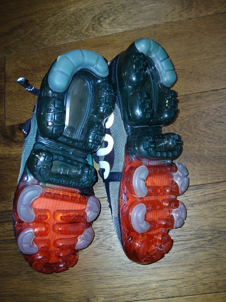 Nike Air VaporMax 2023 Olive/Orange image indicator(5)