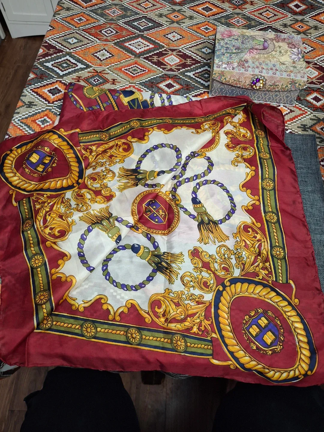 Vintage Style Scarf thumbnail