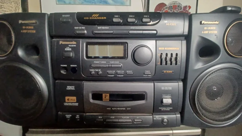 Panasonic RX-DS790 S-XBS 4-Amp System Stereo image indicator(3)