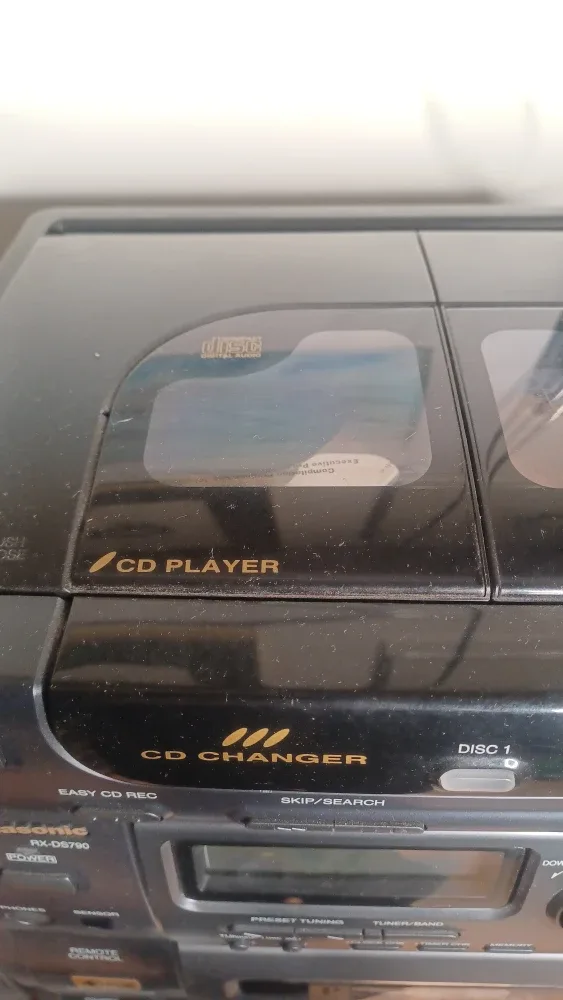 Panasonic RX-DS790 S-XBS 4-Amp System Stereo image indicator(5)